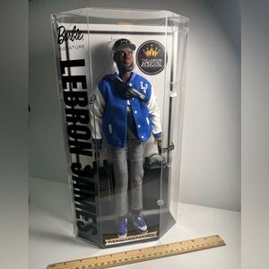 Lebron James Kenbassadors Barbie NIB Barbie Signature Basketball Doll